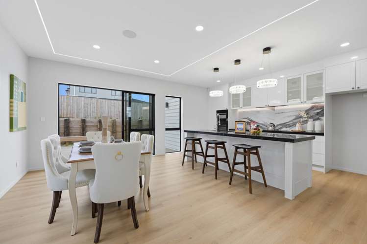 4 Mill Hill Close Flat Bush_6