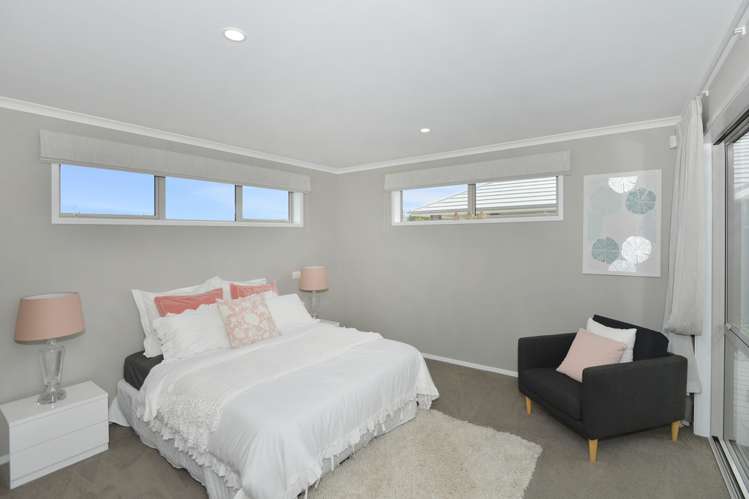 67 Stace Hopper Drive One Tree Point_8