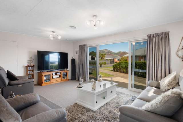 38 Doon Street Mosgiel_2