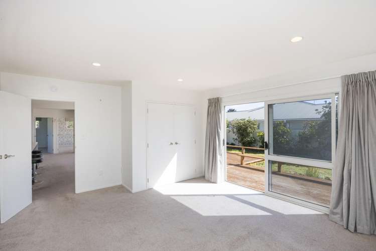 44 Hunia Terrace Himatangi Beach_9