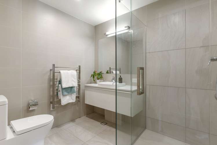 101/2a Raurenga Avenue Royal Oak_13