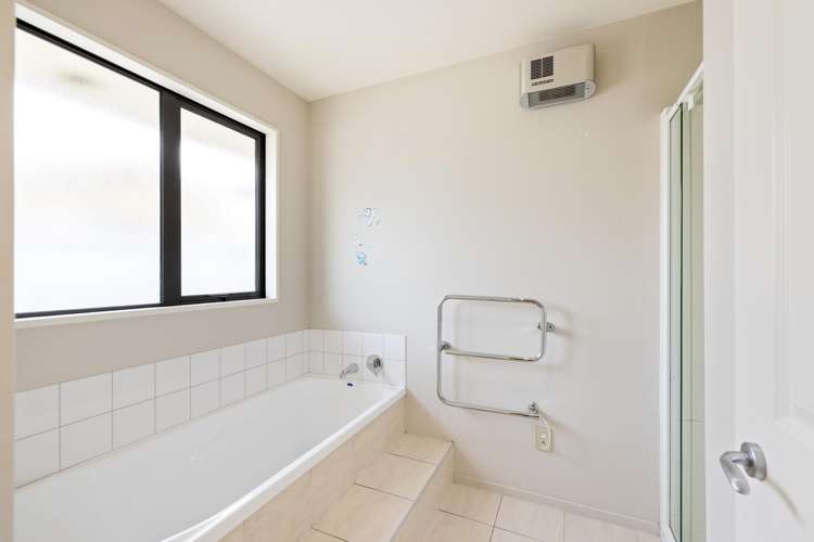 14 Moeraki Place Hei Hei_14