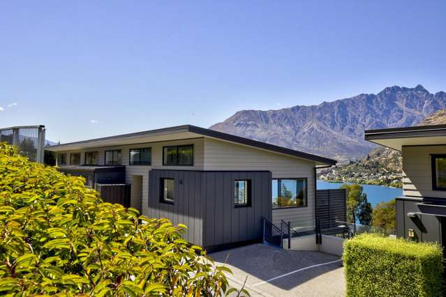 8 Goldrush Way Queenstown_3