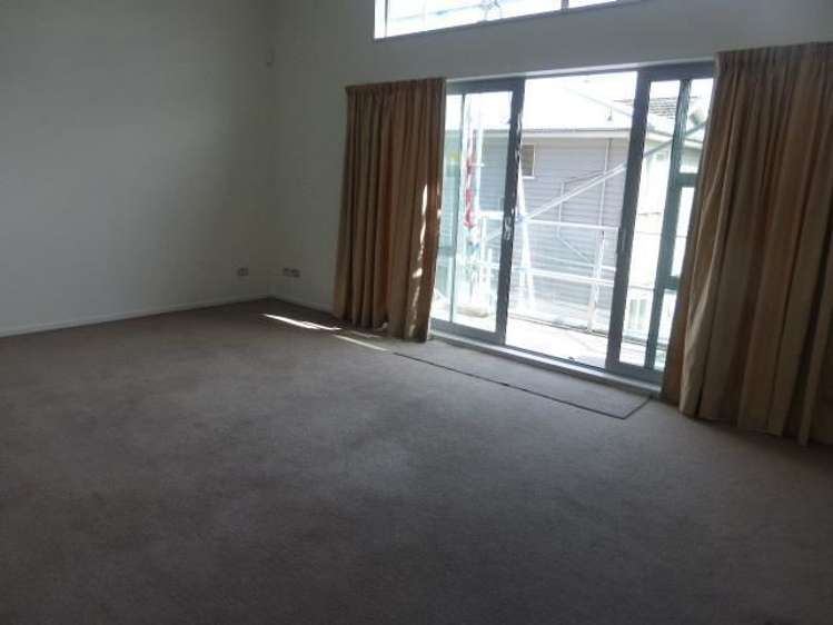 5/502 Hereford Street Linwood_2