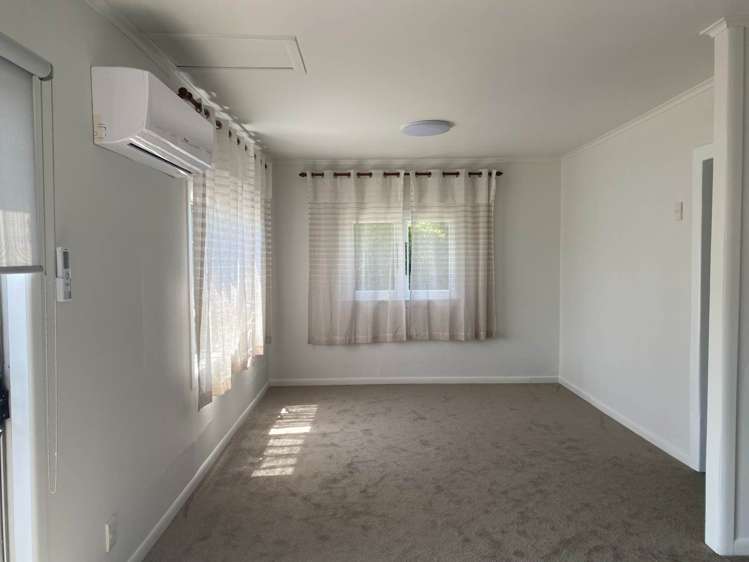 1/6 Thornton Road Milford_0