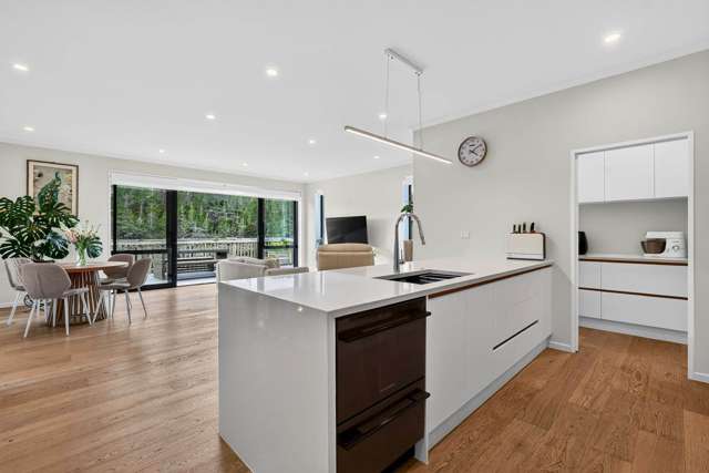 81 Pacific Heights Road Orewa_1