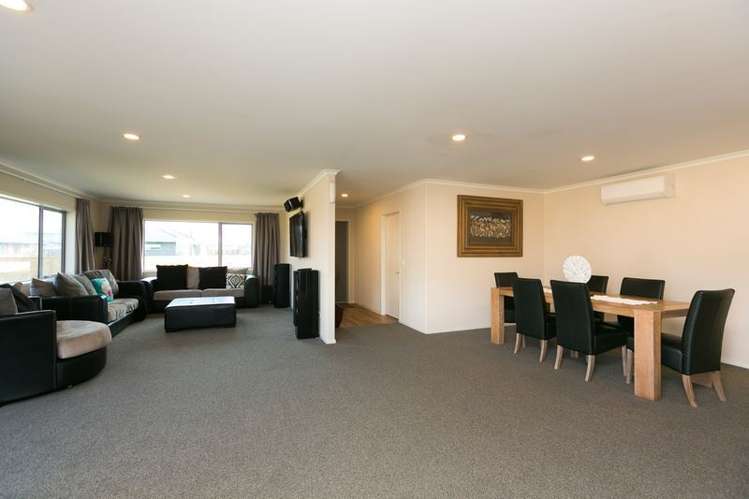 6 Cooke Farm Grove Waiwhakaiho_26