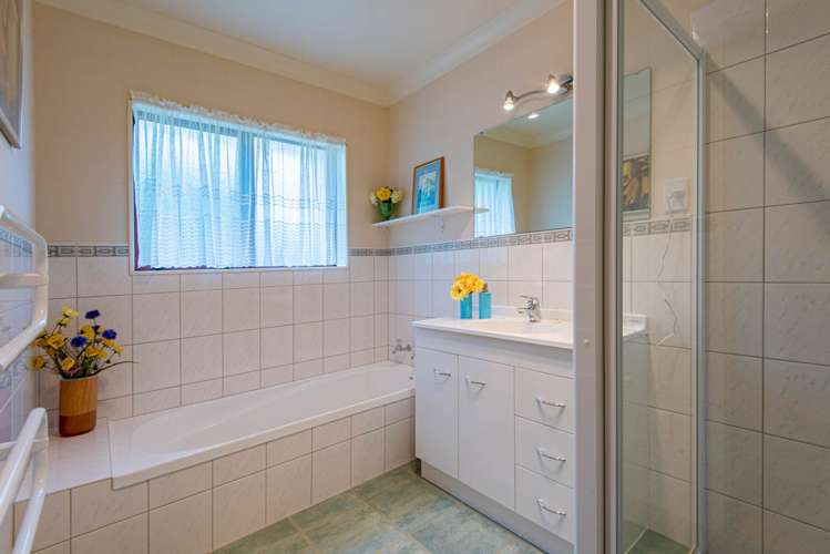 13 Maurton Place Onerahi_6