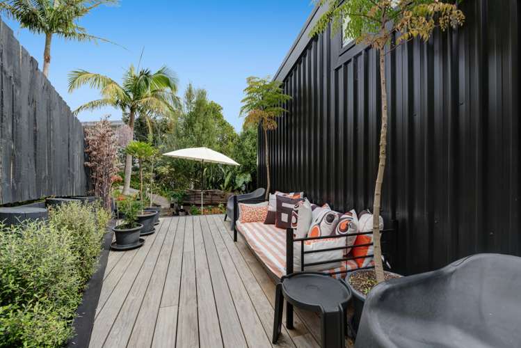 30 Duncansby Road Stanmore Bay_18