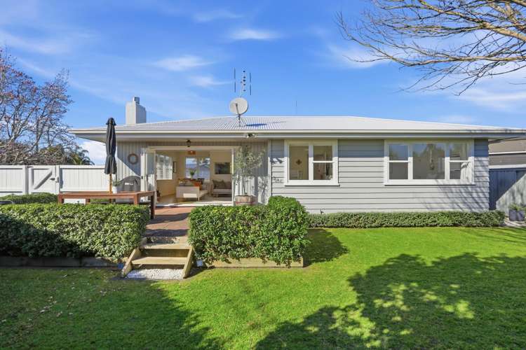 9 Meadowland Street Matua_7