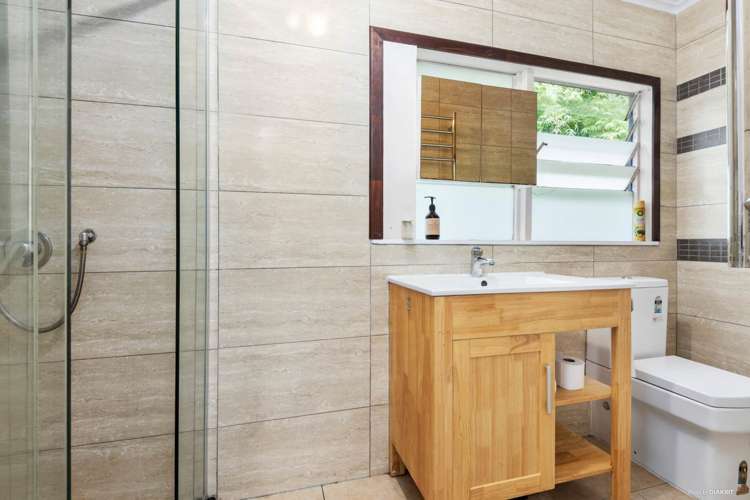 69 Warner Park Avenue Laingholm_5