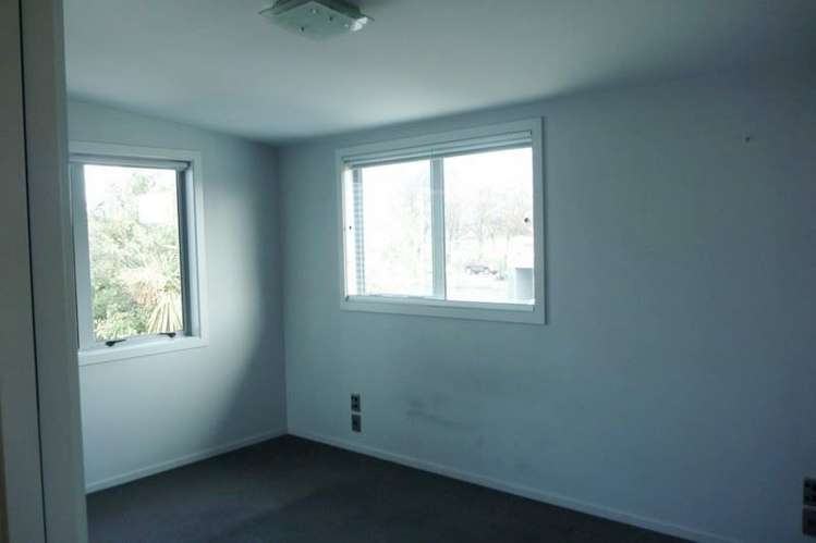 2/8 Hutcheson Street Sydenham_13