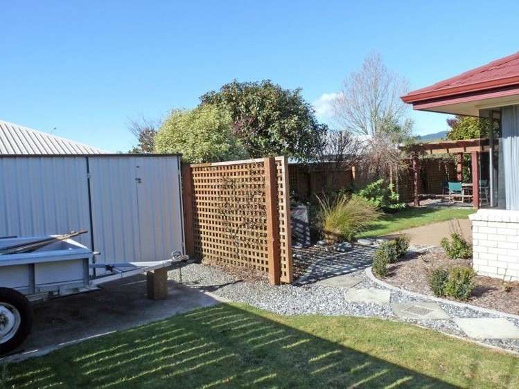 5 Mayer Crescent Wakefield_15