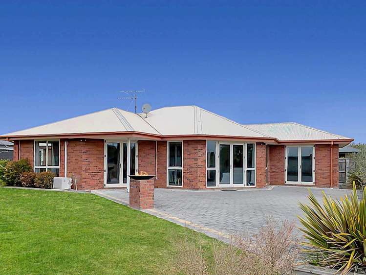 6 Halston Close Huntingdon_0