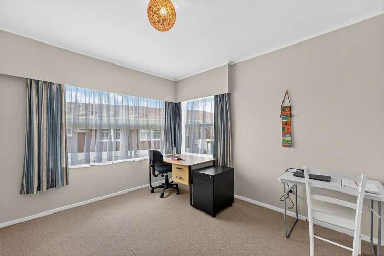 98 Eban Avenue Hillcrest_12