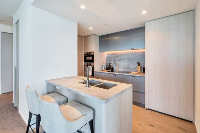 4901/10 Commerce Street City Centre_2