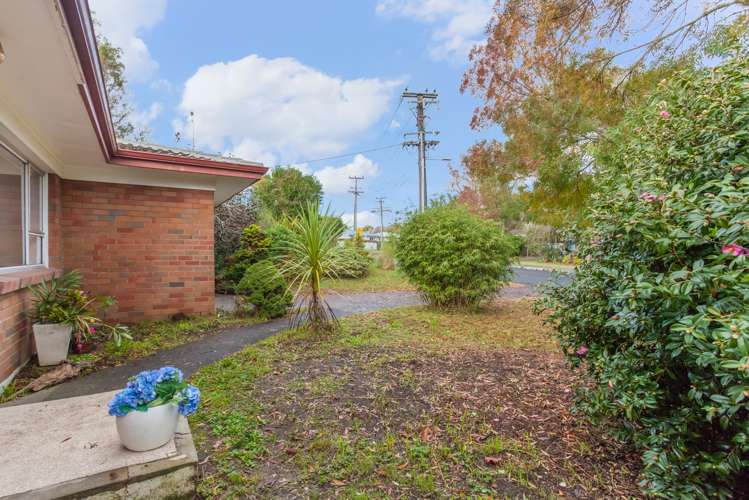 2/31 Matuhi Rise Henderson_14