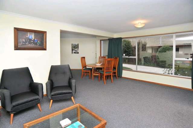 95 Lowry Avenue Redwood_3