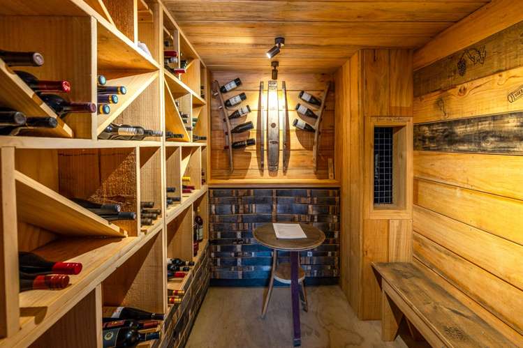 456 Sea View Road Onetangi_18