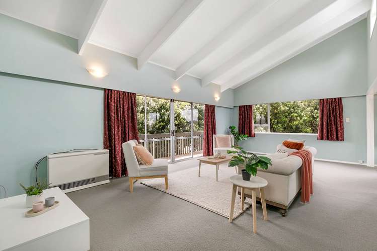 1 Crown Hill Titahi Bay_6