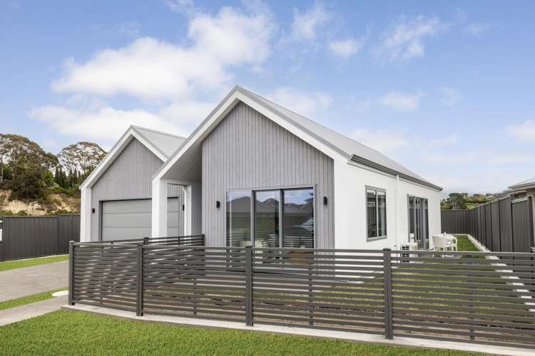 3 Mohaka Street Poraiti_13