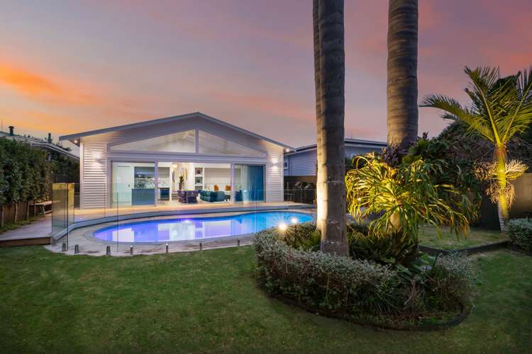 39 Tui Street Point Chevalier_11