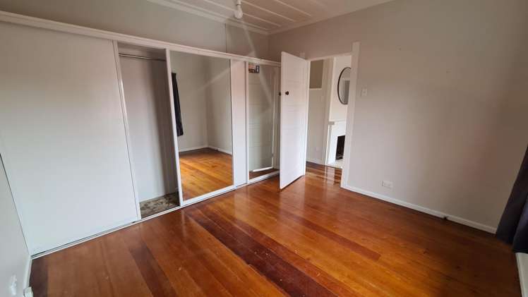 51 Keyte Street 11640_7