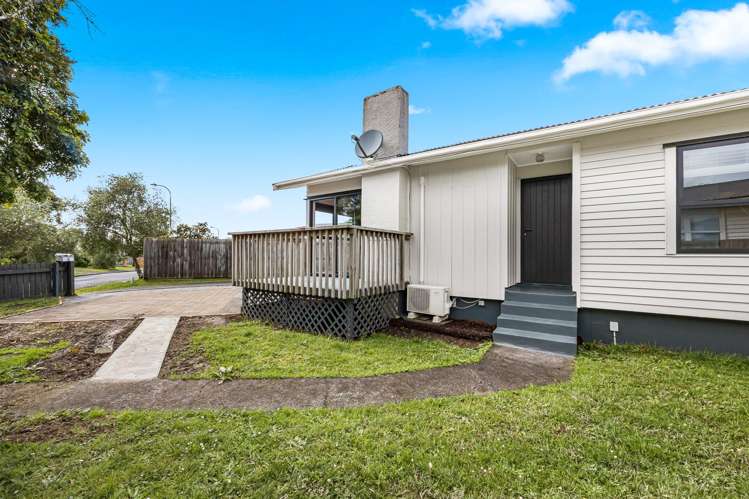 123 Riverpark Crescent Henderson_17
