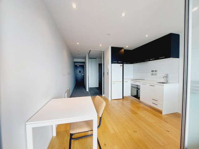 1904/8 Airedale Street 10015_2