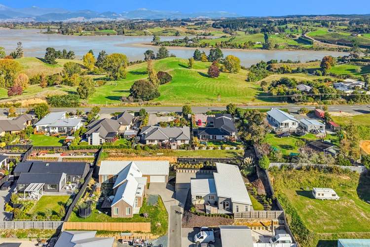 71 Les Wakefield Road_0