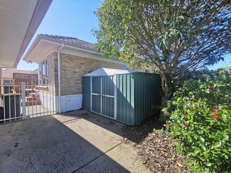 2 Kelvyn Grove Manurewa_1