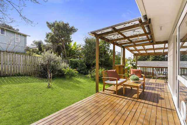 2/21 Taurus Crescent Beach Haven_2