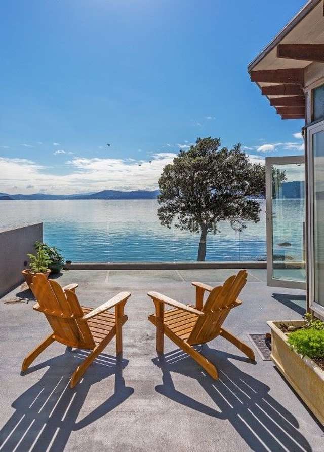 353 Karaka Bay Road Karaka Bays_1