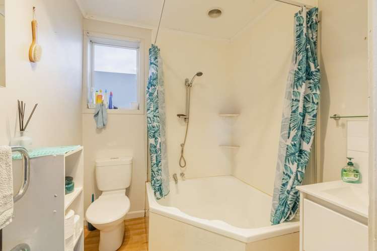 5 Campaign Street Napier South_8