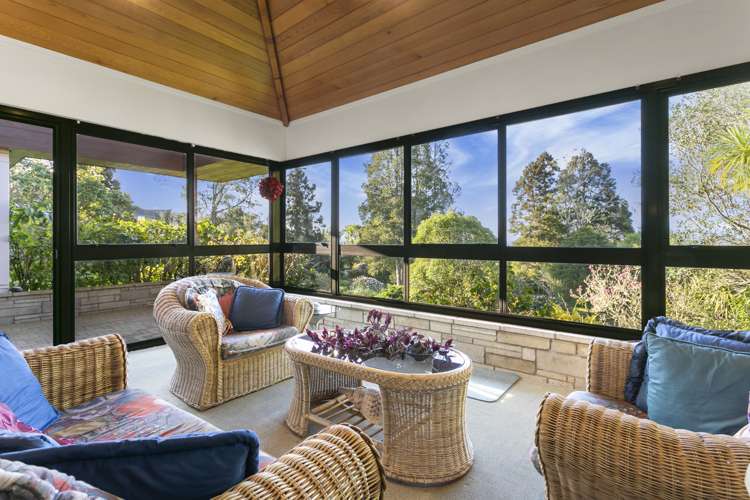 17 Atarua Gardens Waiatarua_23