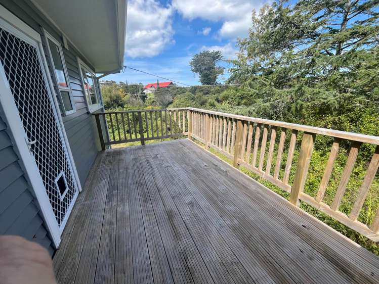 2 Glengarry Road Glen Eden_11