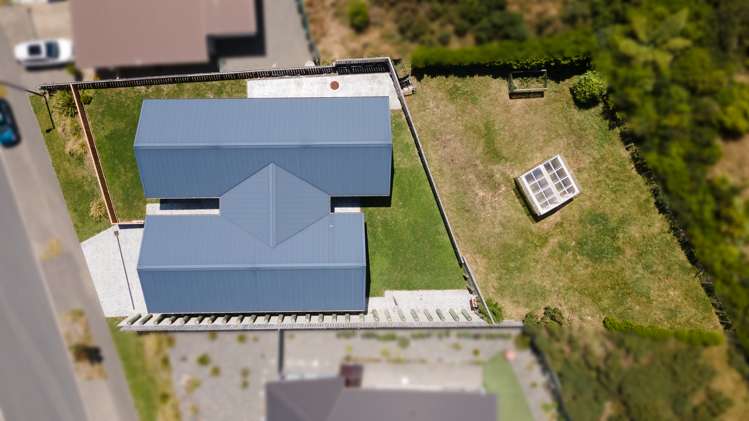 57 Red Beech Avenue Woodridge_20