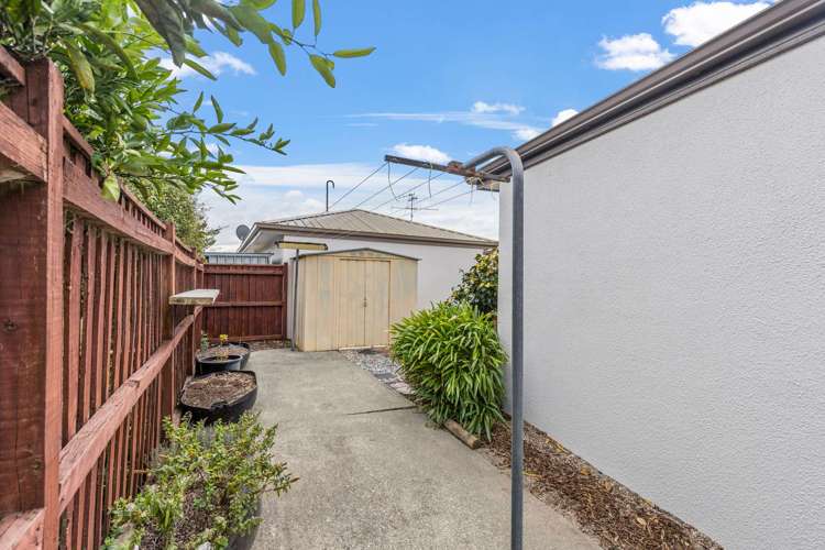 1/6 Rossetti Court Stoke_11