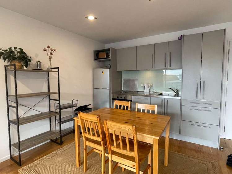 425/57 Mahuhu Crescent Auckland Central_5