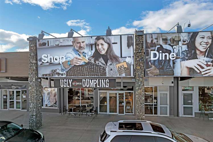 Shop 9, 1 John Goulter Drive Auckland Airport_0