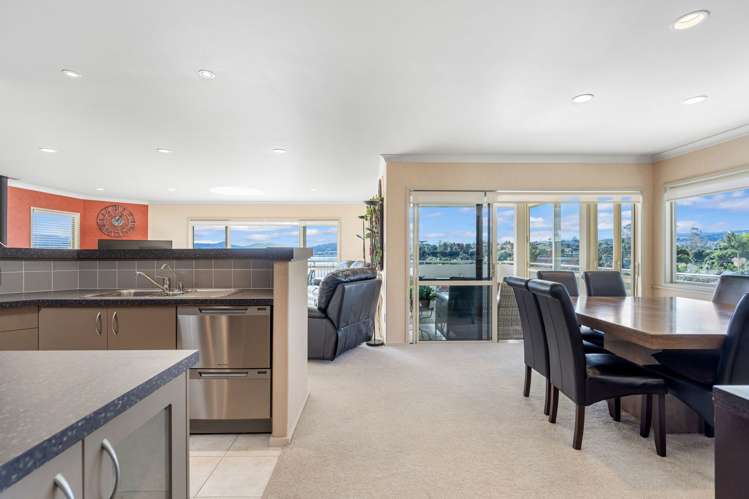 288 Beach Road Onerahi_9