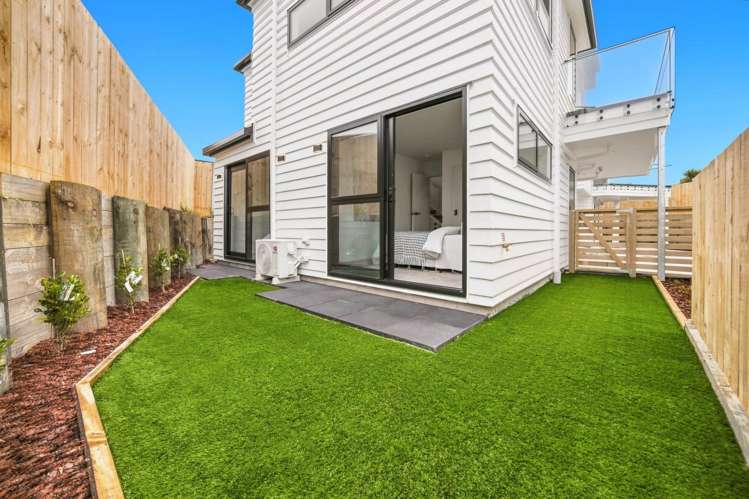 Lot 2 & 3/13 Albemarle Place Massey_17