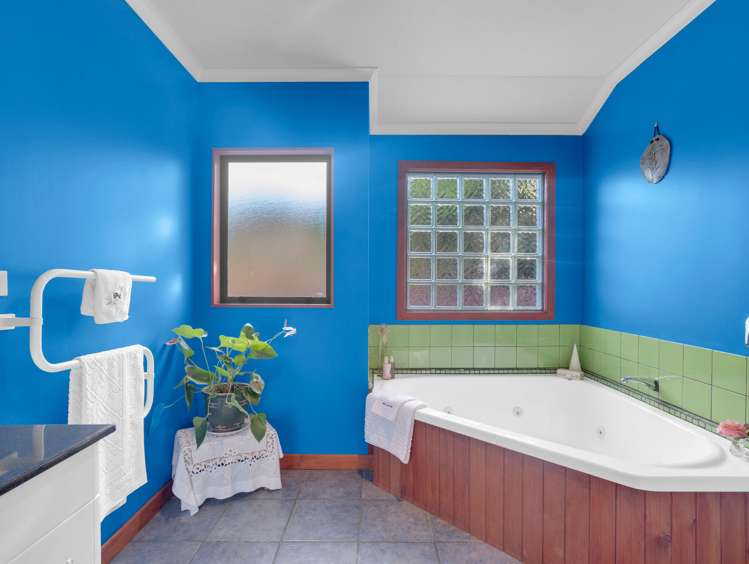 42 Ayrshire Drive Grandview Heights_25