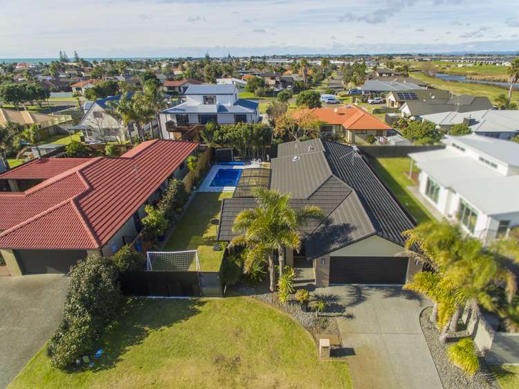 29 Balboa Key Papamoa_14