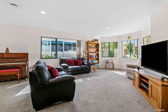 62 Kath Hopper Drive Orewa_4