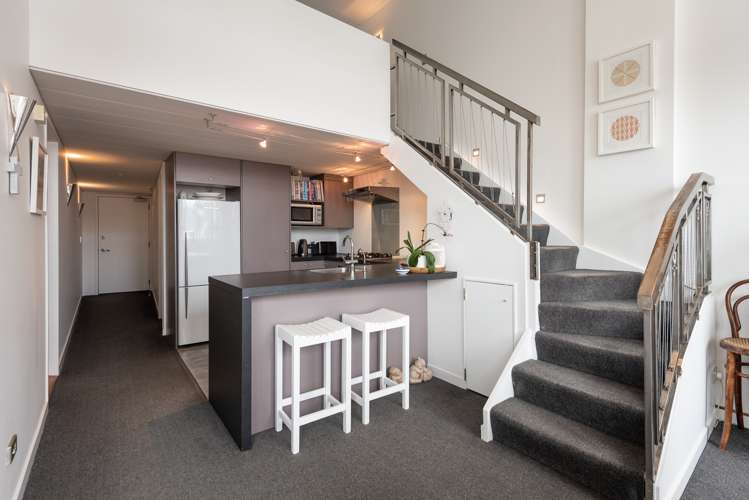 109/107 Thorndon Quay Pipitea_4