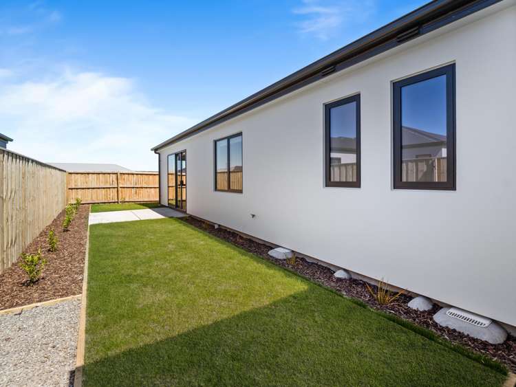 173 Falcons View Drive Rolleston_12