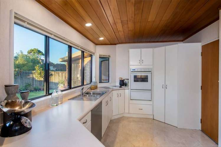 4/12 Stratford Avenue Milford_22