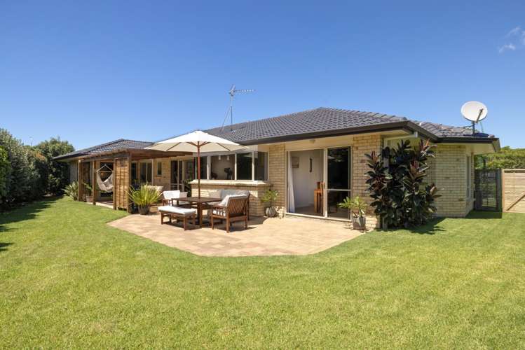 8 Hudson Grove Papamoa_2