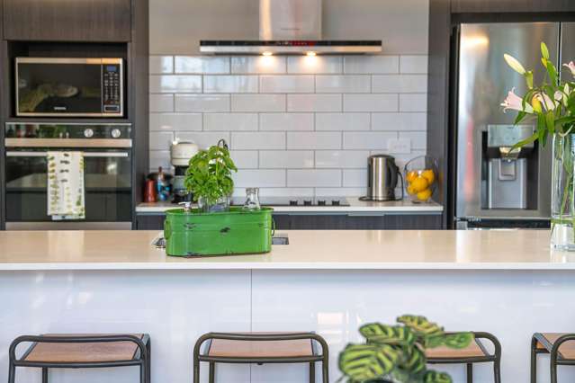 3 Koura Drive Red Beach_3